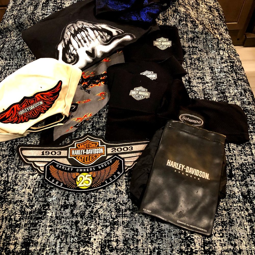 "HARLEY LOVERS"  Misc Harley items